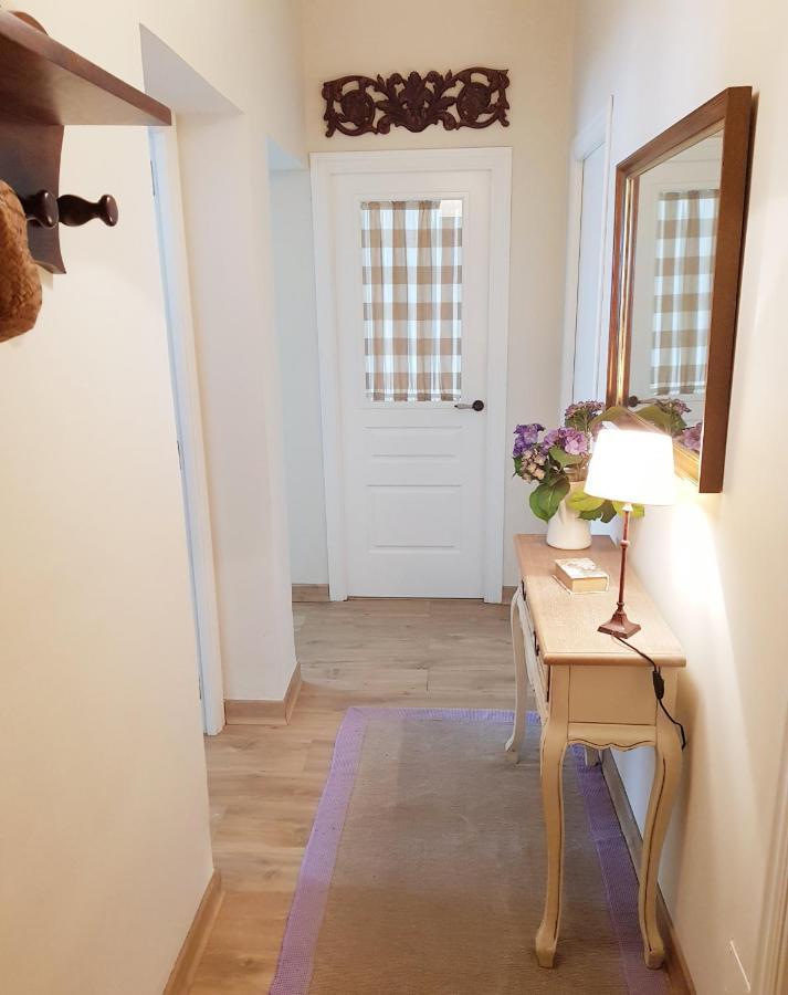 Casita De Abaixo Apartment รีบาเดโอ ภายนอก รูปภาพ